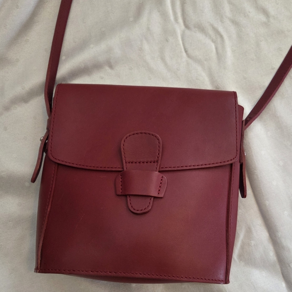 Michael Green Leather Purse